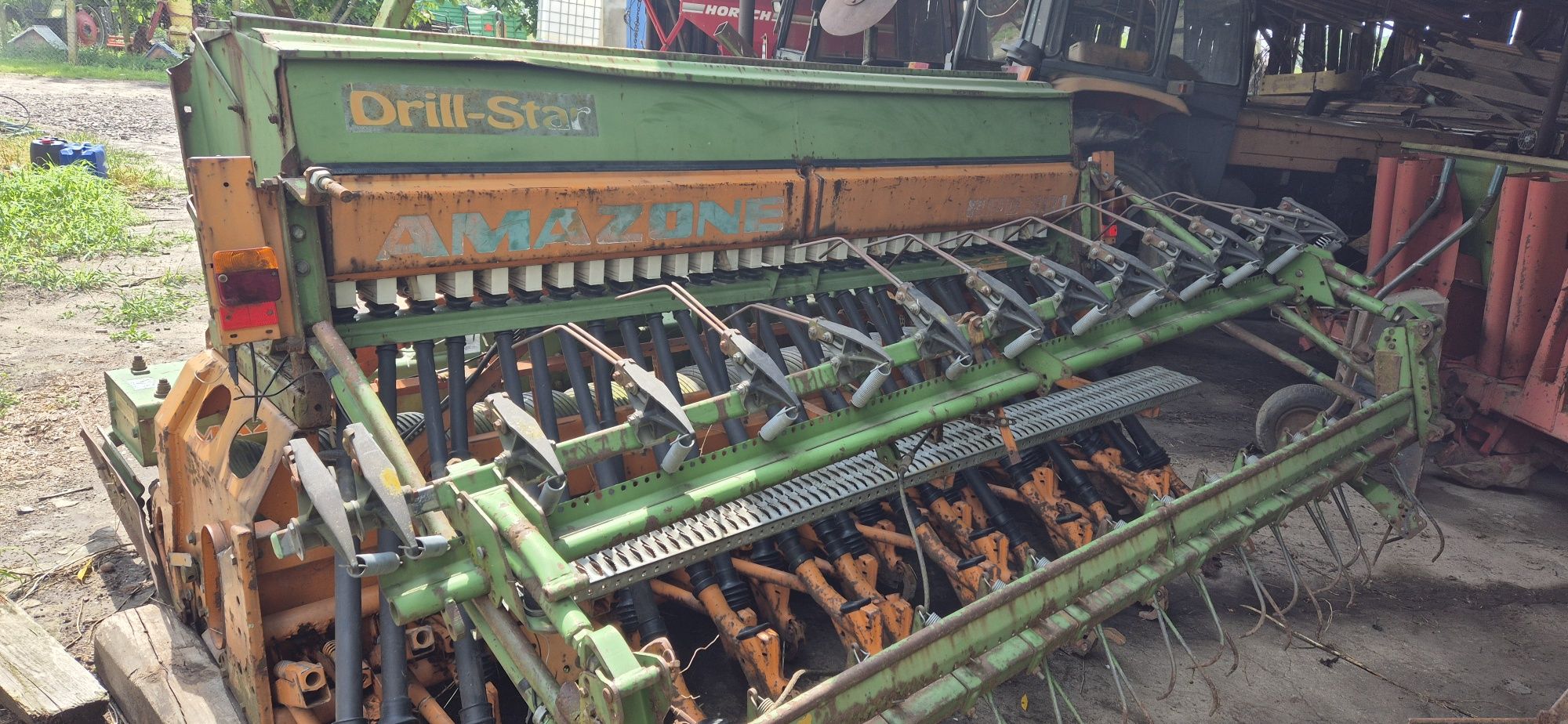 Siewnik Amazone RPD 301 Z Broną wirnikową KG 301