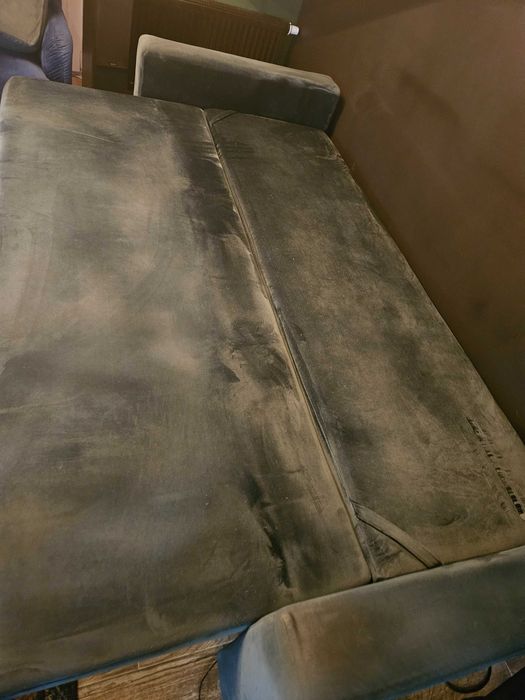 Sprzedam 3-osobową wersalkę