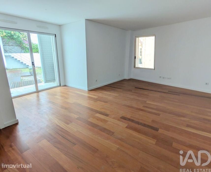 Apartamento T2 em Santo António de 113,00 m2