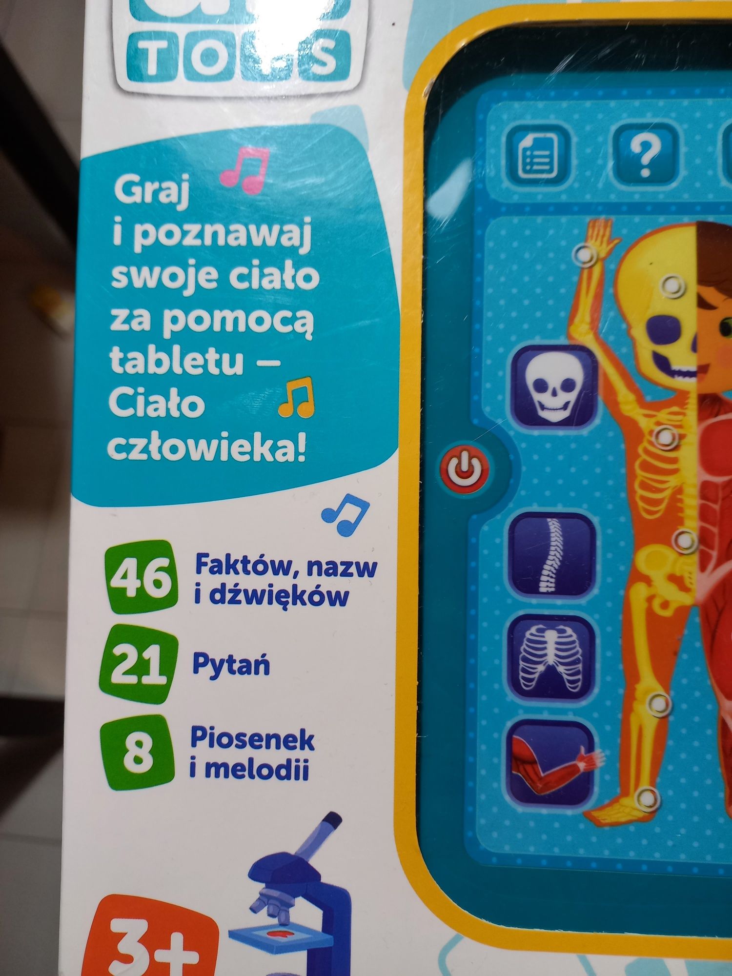 Tablet dla dziecka ciało człowieka