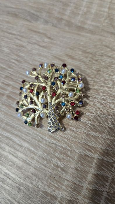 Broszka drzewko szczęścia.