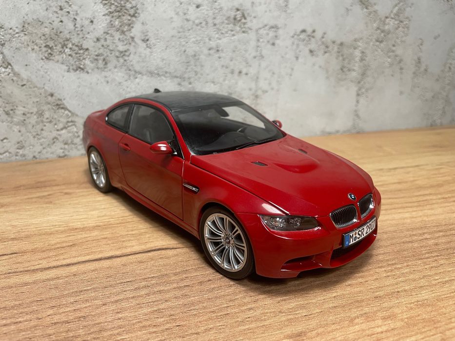1:18 BMW M3 E92 - Kyosho Diler