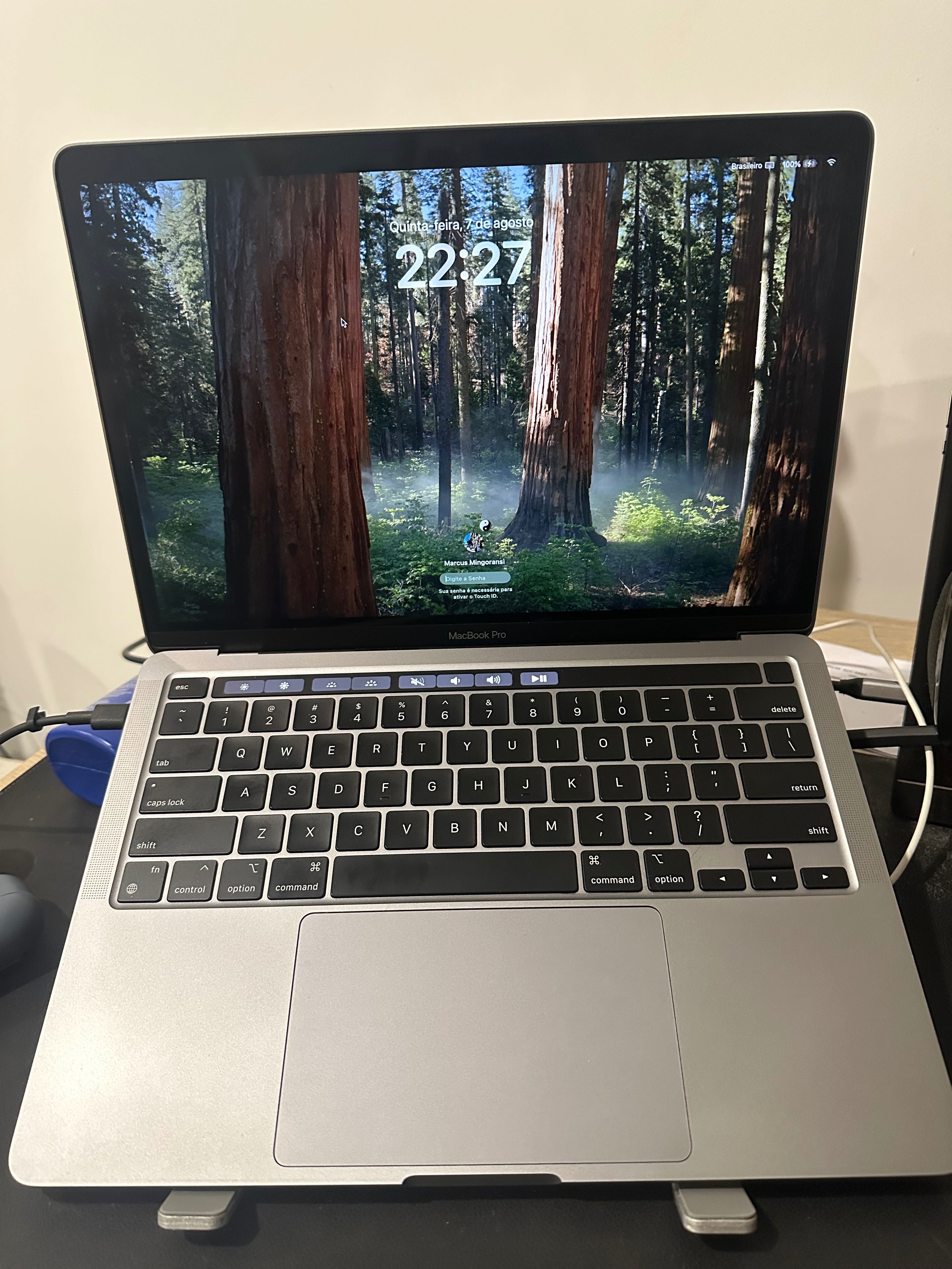 Macbook Pro M1 16gb 1 Tera SSD