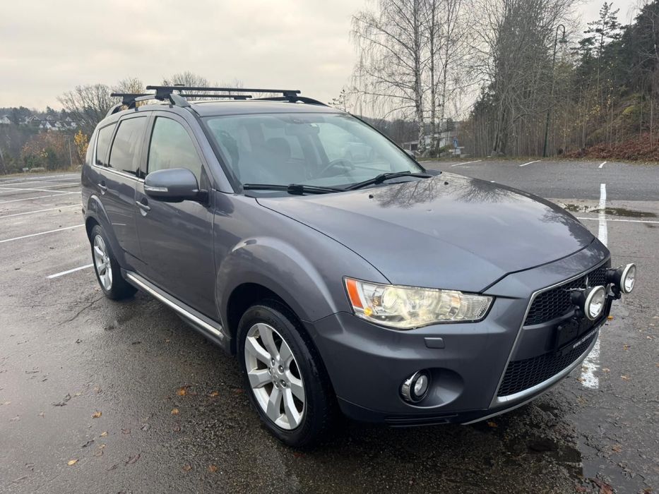 Mitubishi Outlander 2.2 diz 2010 4x4