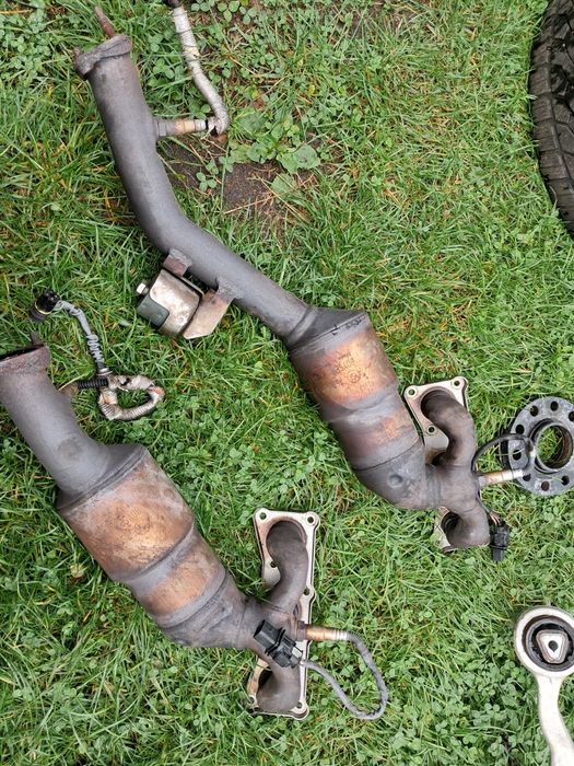 Kolektor wydechowy z katalizatorami  bmw n52b25a