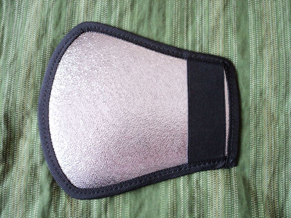 Отражатель-рассеиватель фотовспышки новый.