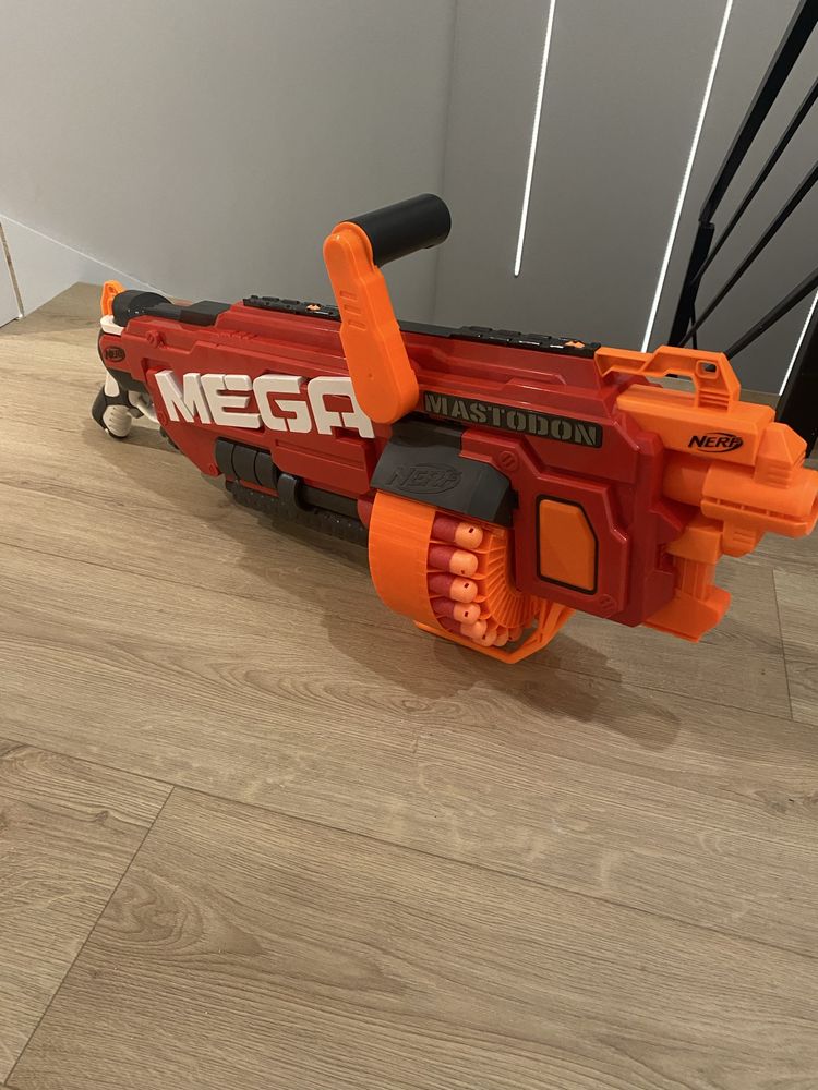 Nerf Mega Mastodon