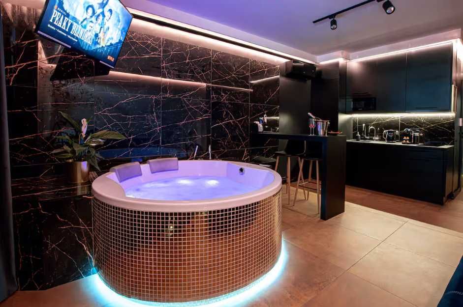 Najlepszy Apartament z Jacuzzi i Sauną w centrum