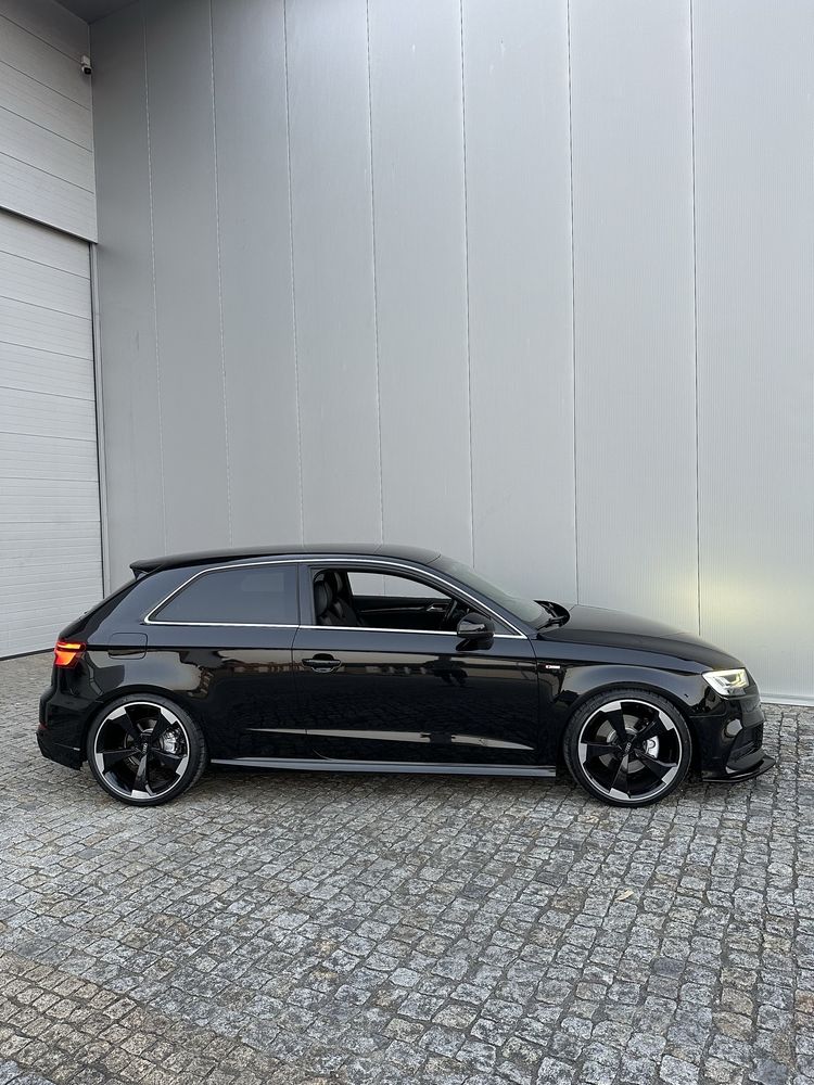 Audi A3 3xS-line (Trato de credito )