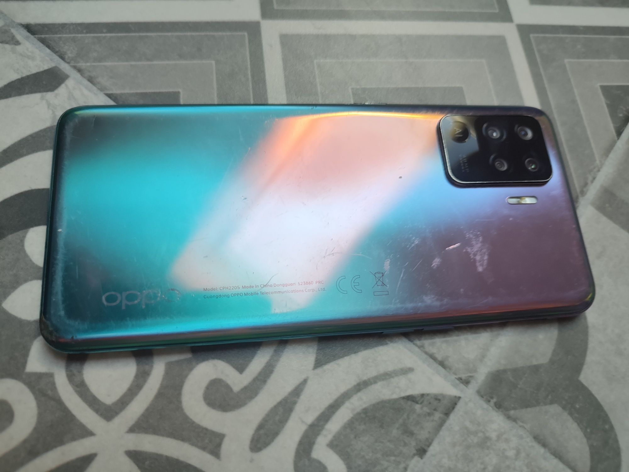 Rozbity telefon oppo