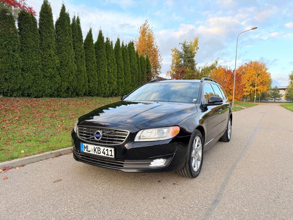 Volvo V70 2.0diesel/ledy/xenon/skory/navi/perfekcyjny stan z Niemiec 100% orygin