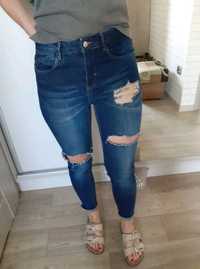 Spodnie jeans rozcięcia Pull&Bear 34
