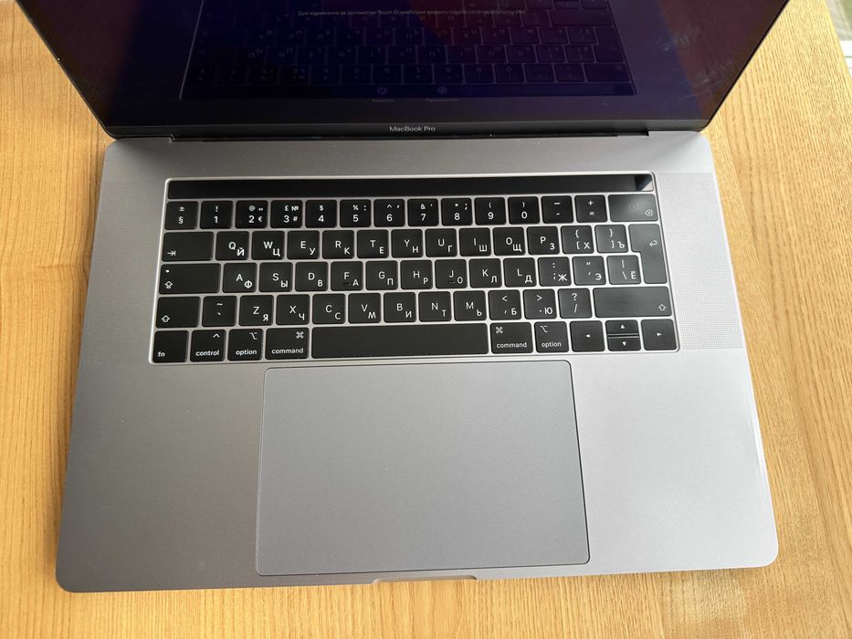 Apple MacBook Pro 15" i9 32DDR4 1TB (2018) A1990
