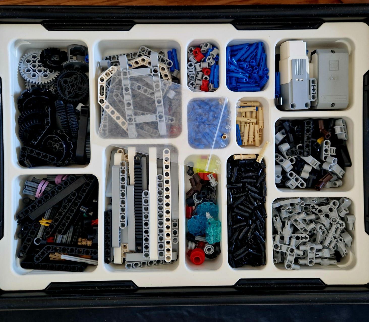 LEGO EV3 Expansion Set 45560