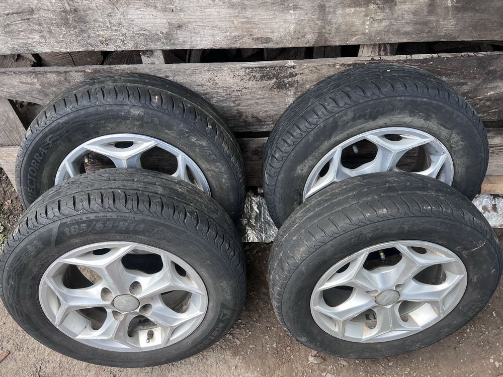 Діски R14 4x100 ЕТ38 з резиною