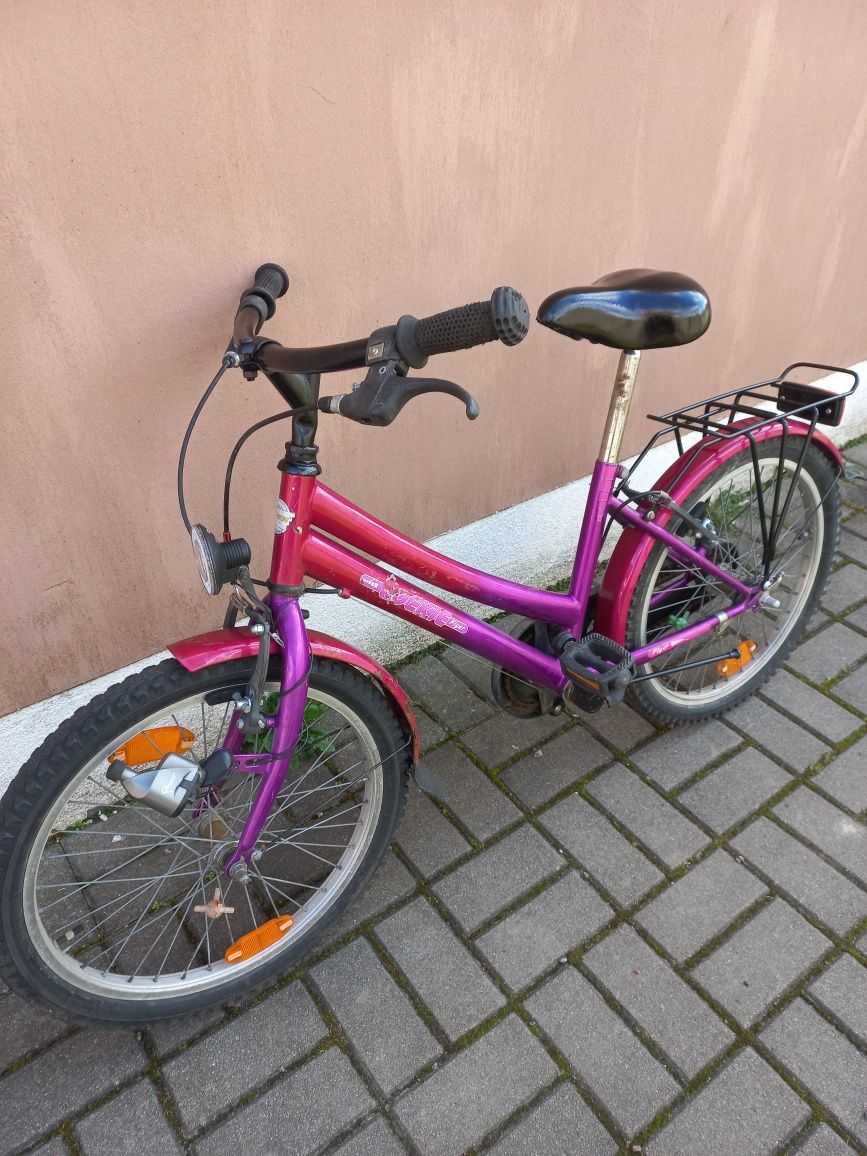 Велосипед дитячий на 20"колесах  з Німеччини