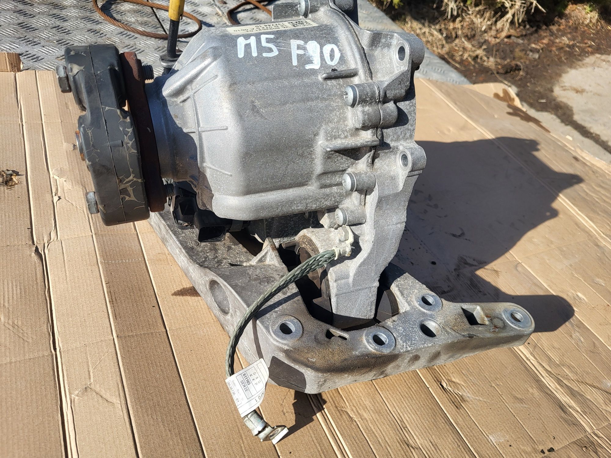 Reduktor Rozdzielacz skrzyni Biegów BMW m5 f90 G30 m8 f92 f93 v8 4.4