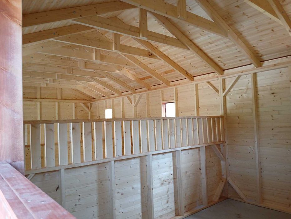 Stajnia drewniana Wolnostojąca na 3-4 Konie Szybka realizacja Montaż