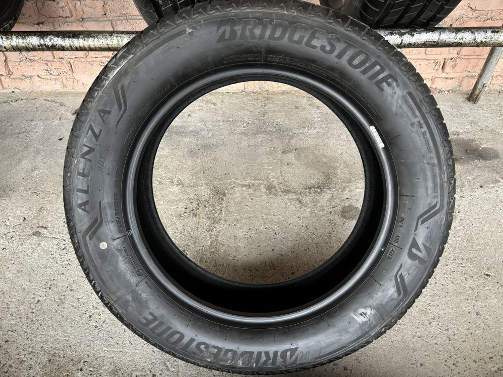 Літні Шини Нові 225/60R18 Bridgestone Alenza 001