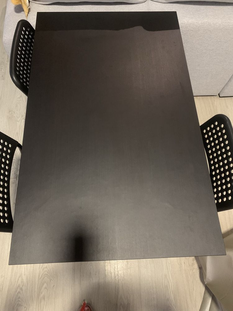 Mesa Tarendo IKEA