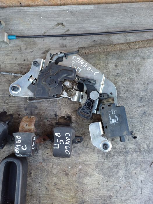 Opel Combo c замки ручки задніх дверей розпашонка