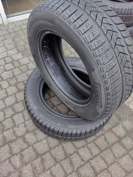 215/60R16 95H  Pirelli Sottozero 3 Winter 2021 PARA zima
