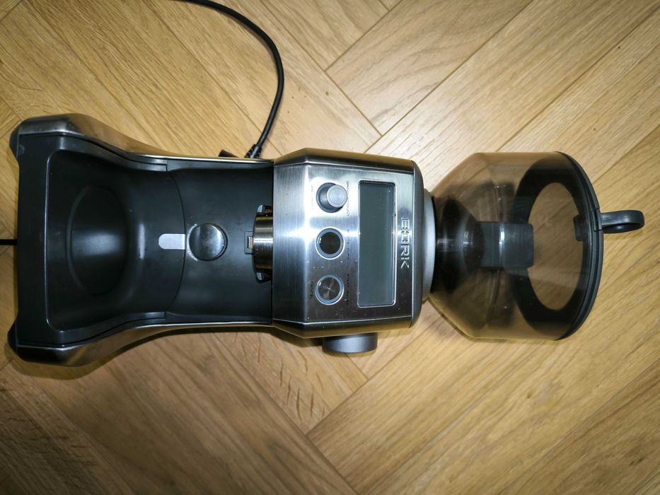 Młynek do kawy Bork (Sage/Breville) Smart Grinder Pro