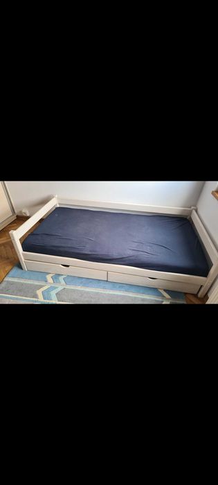 Łóżko sosnowe z szufladami 90x180