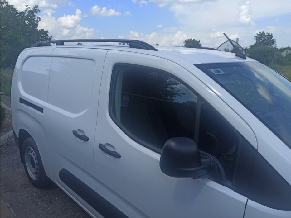 Peugeot Partner/Rifter 2019+ Рейлинги Skyport (черные)