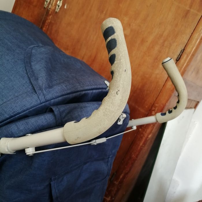 Коляска, тросточка