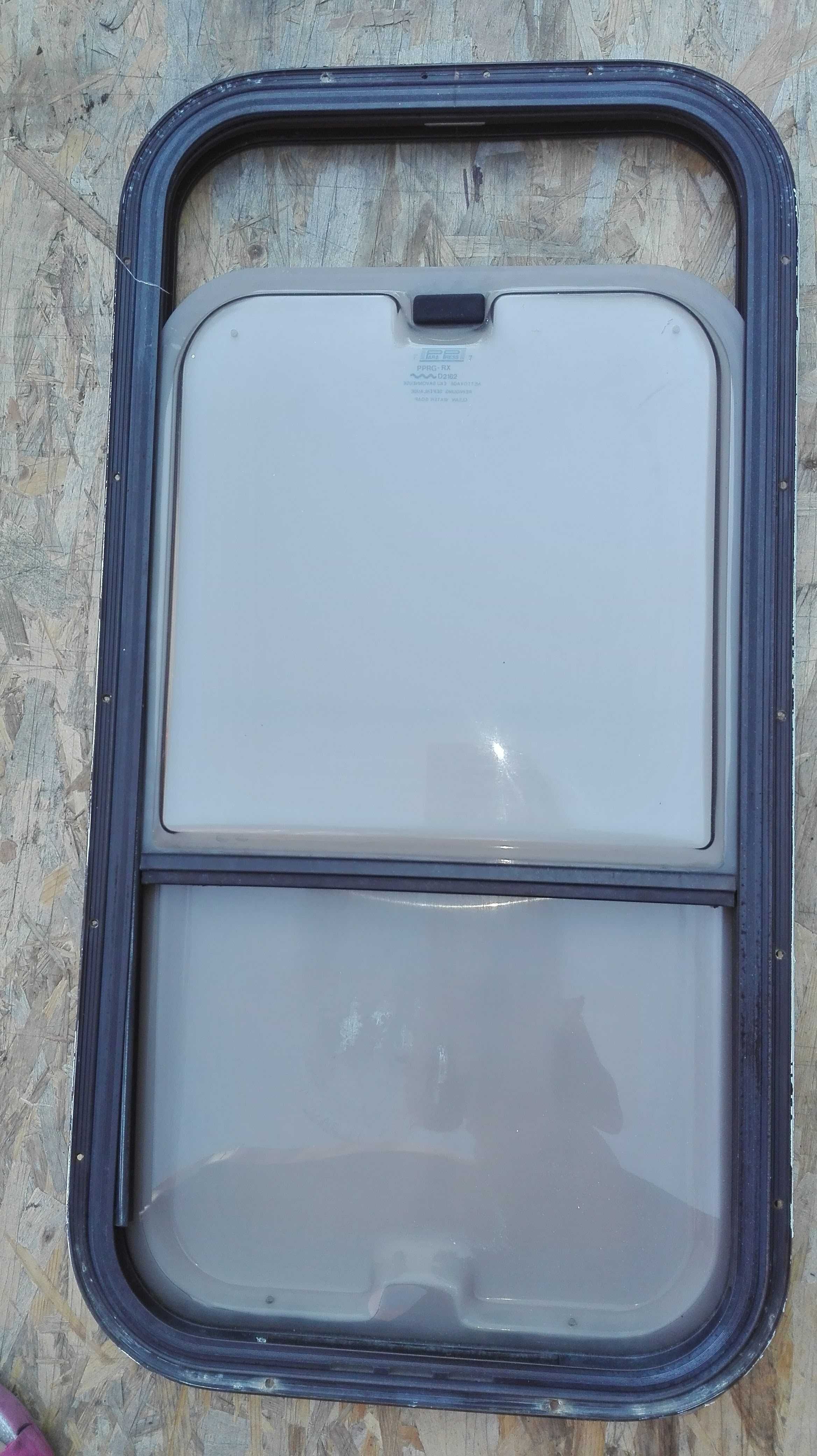 Okno uchylne szyba do kampera przyczepy kempingowej 83x43,5 cm