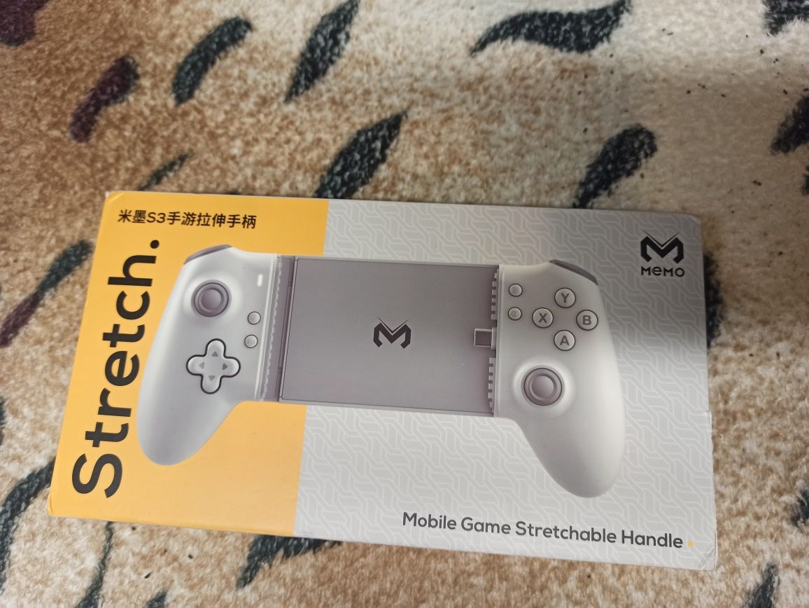 Memo S3 mobile game stretchable handle