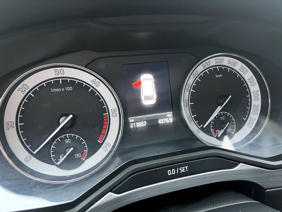 Skoda superb 2019 polift cristalLed 4x4 automat OKAZJA ROKU