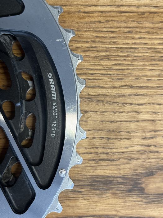 Zębatki z pomiarem mocy Quark SRAM RED 46–33T