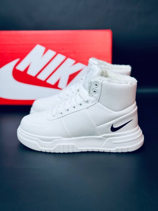 Женские зимние белые кроссовки Nike  натуральная кожа мех