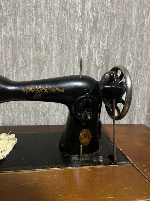 Швейна машинка «ПМЗ»