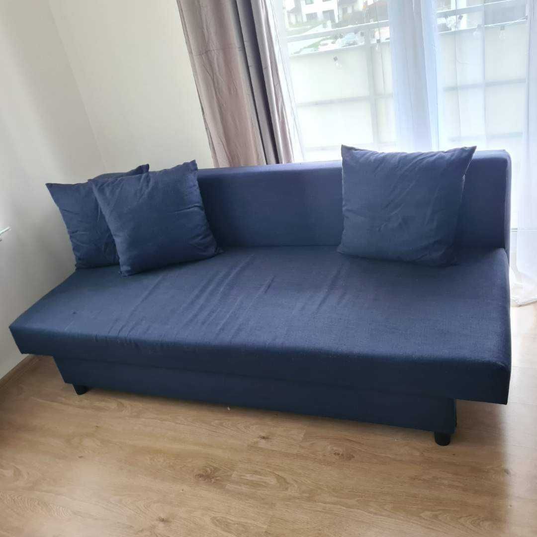 Niebieska kanapa Ikea  - z funkcją spania