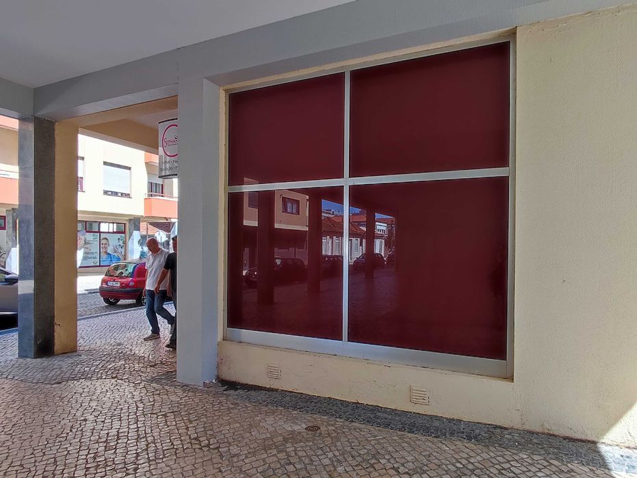 ALUGA-SE LOJA COMERCIAL EXCELENTE LOCALIZAÇÃO