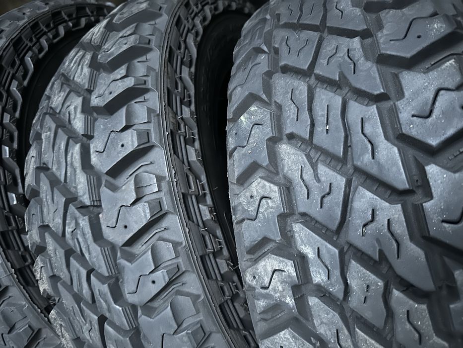 Резина A/T Cooper 225/75/16 болото R16 комплект 95%