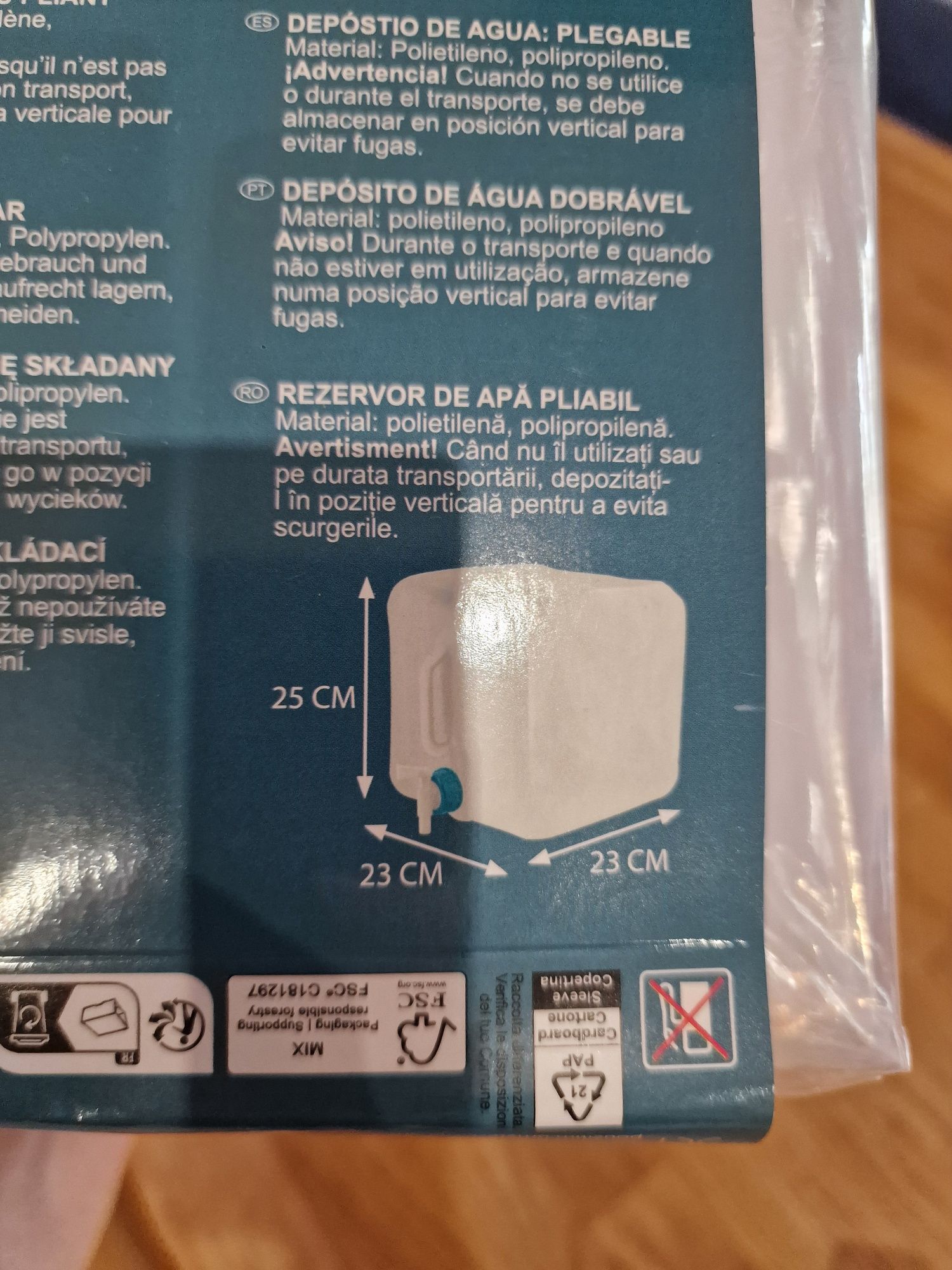 Baniak pojemnik na wodę z zaworkiem