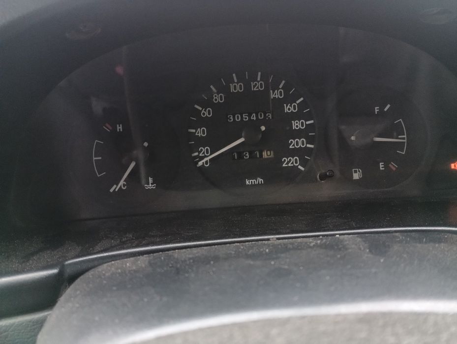 Део Ланос 1.5 газ бензин