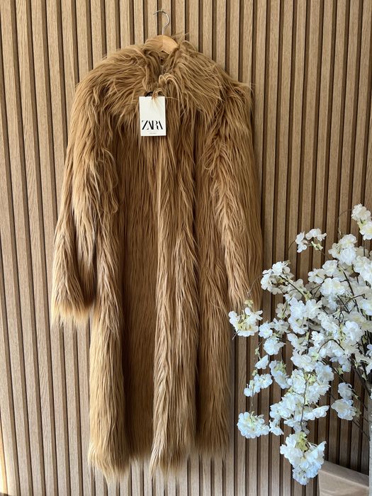 Шубка жіноча лімітована коричнева ZARA