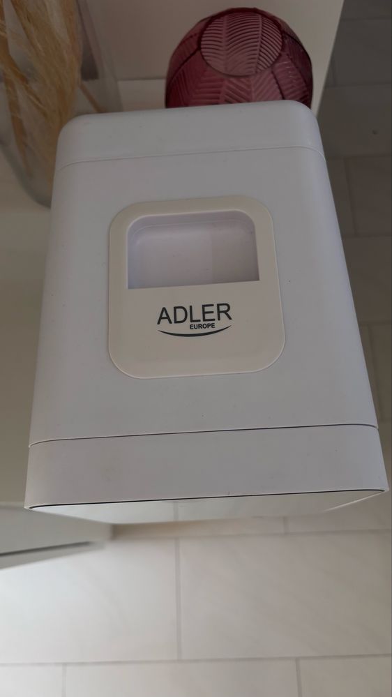 Adler AD 8085 Mini lodówka z lustrem 4L AC/DC