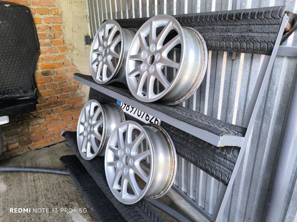 Диски R16 5x114.3 6J ET50 ЦО 67.1 мм привезені з Європи