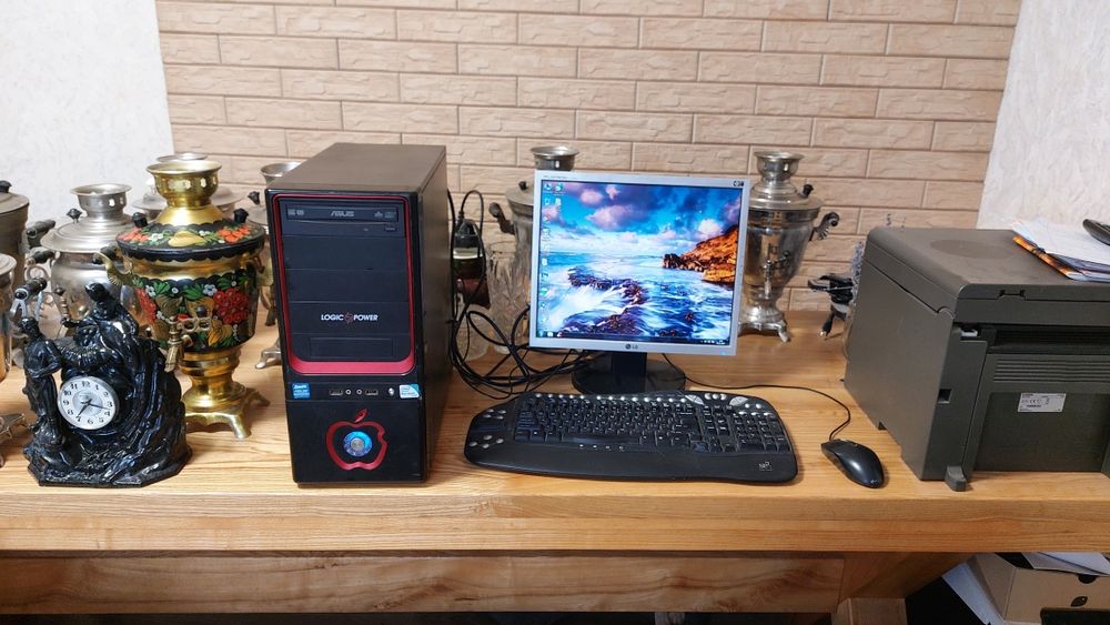 Продам компьютер системный блок и монитор
