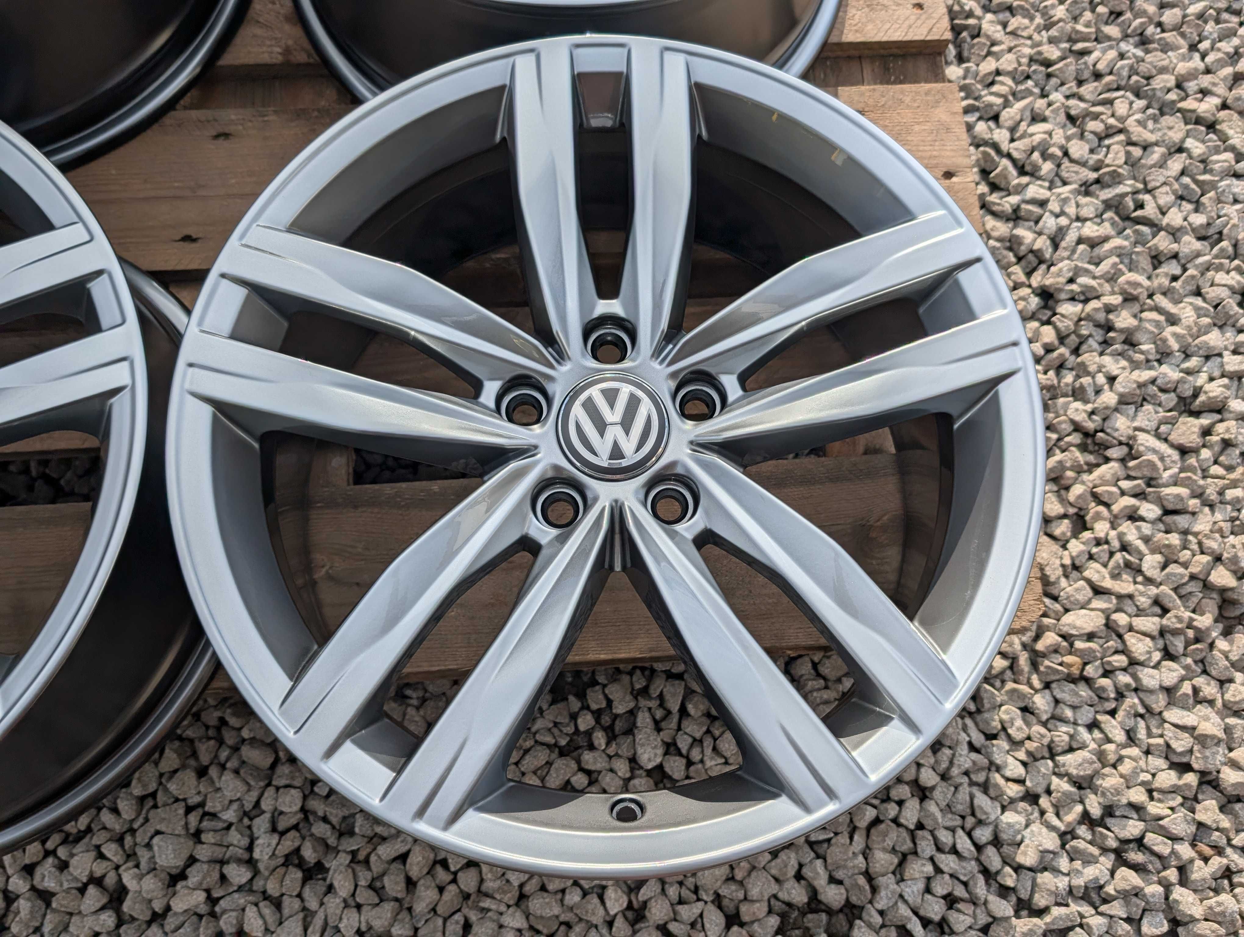 Oryginalne felgi VW Durban 18" 5x112 7.5J ET51 5G0 Golf