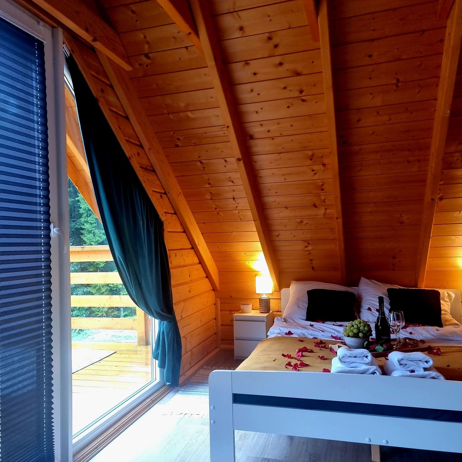 Domek z jacuzzi i sauną bez limitu