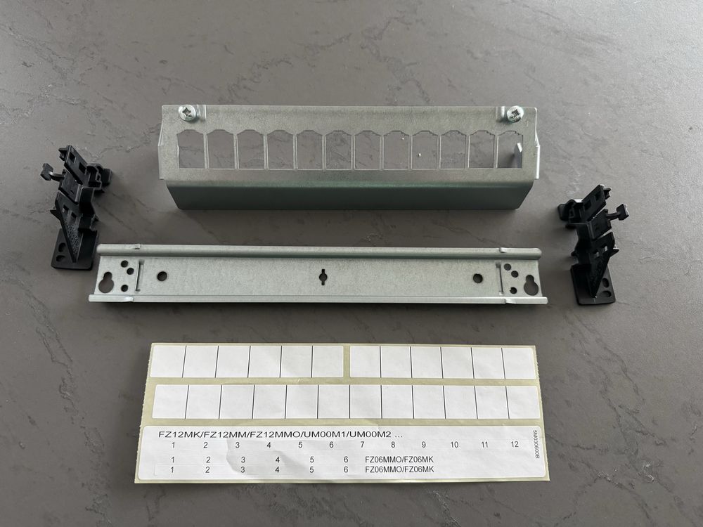 Hager złącze modułowe keystone rj45 x12 + szyna