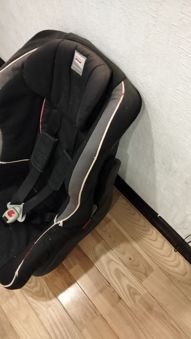 Автокрісло дитяче