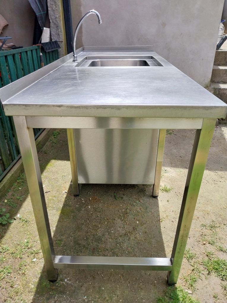 Mesa / Bancada inox sopaco
